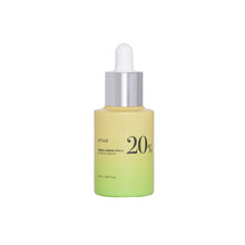 Load image into Gallery viewer, ANUA Green Lemon Vita C Blemish Serum is packed with Lemon Fruit Extract and Ascorbic Acid to brighten and even out your complexion. Infused with a blend of Hyaluronic Acids, Niacinamide, and Ceramide NP, this serum hydrates and strengthens the skin barrier while targeting blemishes and pigmentation. Enhanced with Citrus Oils and Botanical Extracts, it delivers a refreshing boost of antioxidants to promote a radiant, healthy glow. Perfect for addressing dark spots and improving overall skin tone.