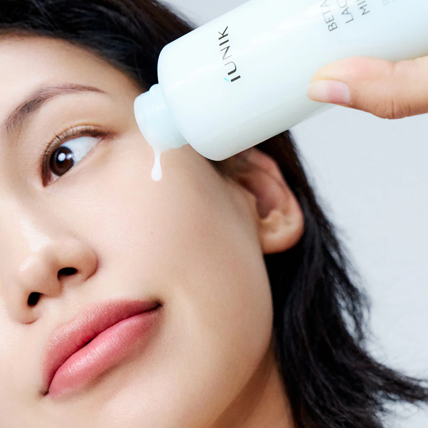 IUNIK Beta-Glucan Lacto Barrier Milk Essence 200ml