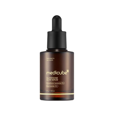 MEDICUBE Glutathione Glow Serum is designed to brighten and hydrate your skin. Featuring Glutathione and Niacinamide, this serum targets dark spots and evens out skin tone for a radiant complexion. It’s enriched with multiple forms of Hyaluronic Acid to provide deep hydration, helping to smooth fine lines and plump the skin. Ideal for daily use, this serum suits all skin types and is perfect for achieving a luminous, healthy glow.