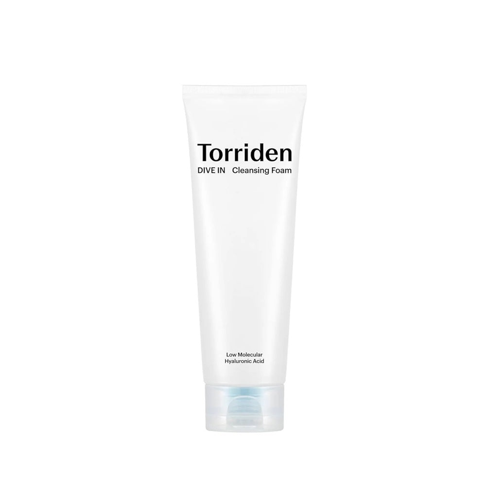 TORRIDEN DIVE-IN Low Molecular Hyaluronic Acid Cleansing Foam is a deeply hydrating and gentle cleanser designed to effectively remove impurities while maintaining moisture. Formulated with multiple types of low molecular Hyaluronic Acid, it provides long-lasting hydration and keeps the skin soft and plump. Enriched with Panthenol, Allantoin, and soothing botanical extracts like Witch Hazel and Green Tea, this cleansing foam calms and nourishes the skin. Ideal for all skin types, especially dehydrated skin,