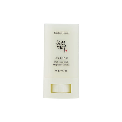 BEAUTY OF JOSEON Matte Sun Stick: Mugwort + Camellia offers a smooth, matte finish while providing soothing and nourishing care. Infused with Mugwort Extract and Camellia Seed Oil, it helps to calm and hydrate the skin while controlling excess shine. Enriched with botanical ingredients like Turmeric Root, Green Tea, and Centella Asiatica, this lightweight sun stick supports a balanced, refreshed complexion. Its portable design and non-greasy texture make it perfect for touch-ups throughout the day.